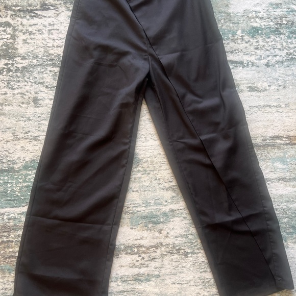 Commense Black Wide-Leg Trousers - Picture 7 of 8